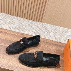 De Xun Shoes