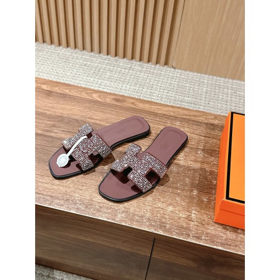 H slippers