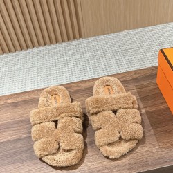  Cake Hair Slippers