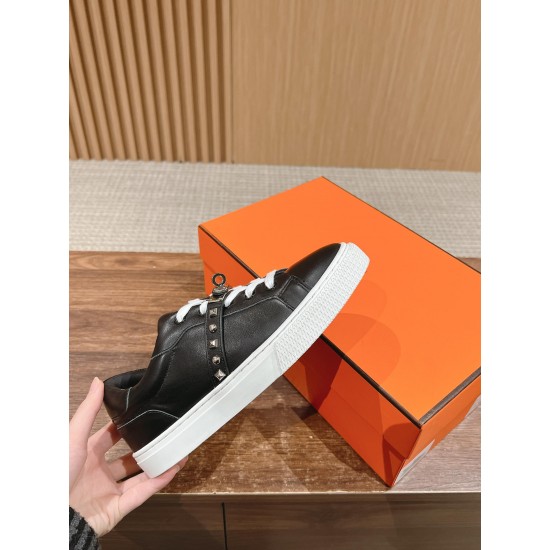 Couple casual shoes