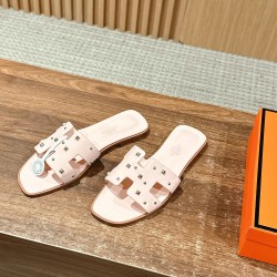 H slippers