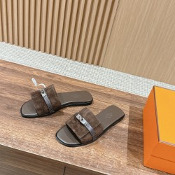 De Xun Shoes