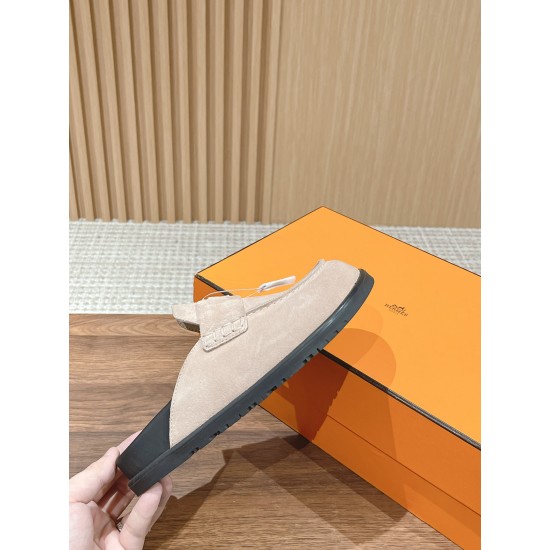 slippers
