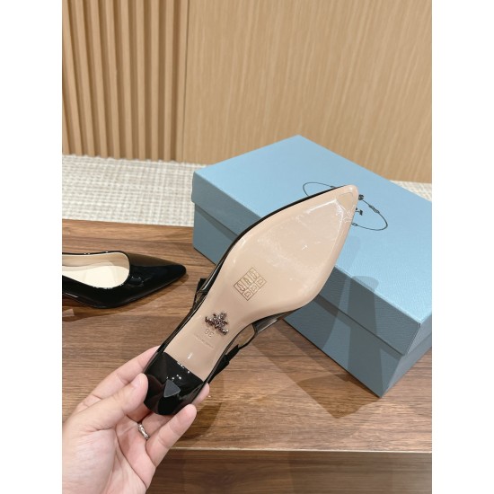 sandal