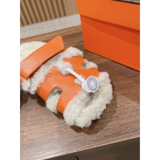  Cake Hair Slippers