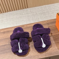  Cake Hair Slippers