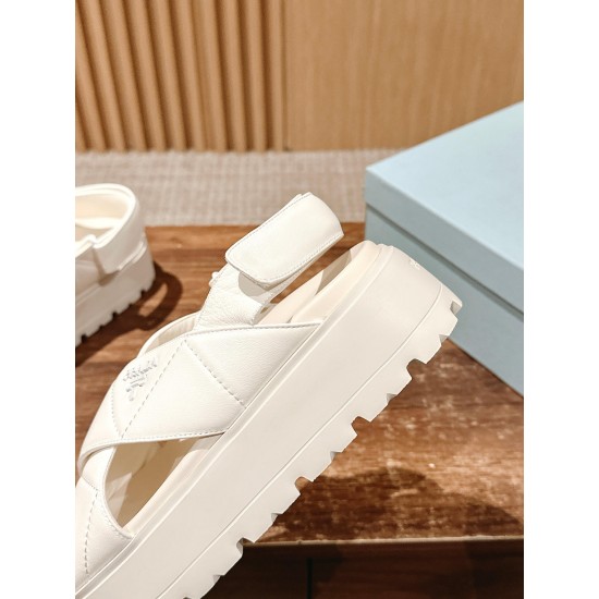 sandal