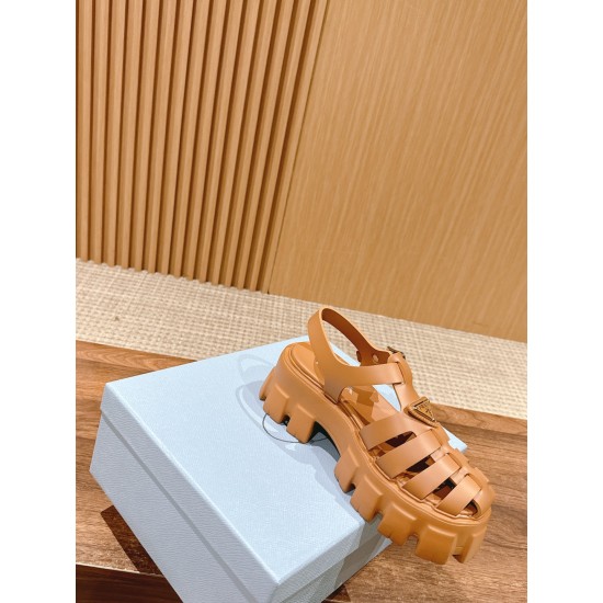 sandal