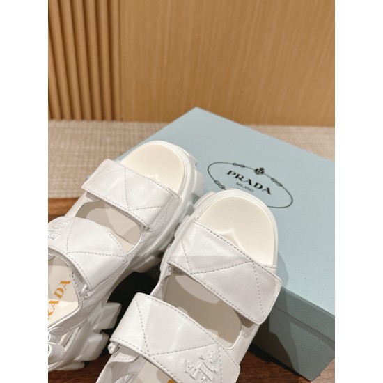 sandal