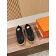 De Xun Shoes