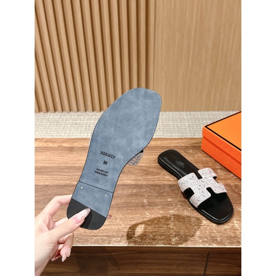 H slippers