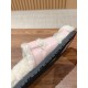  Cake Hair Slippers