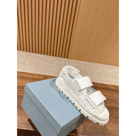 sandal