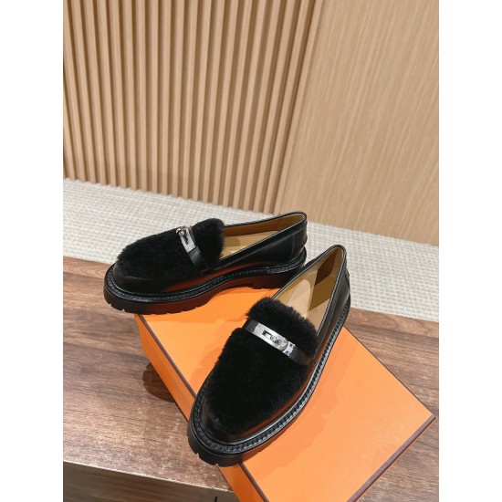 De Xun Shoes