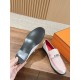 De Xun Shoes
