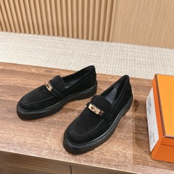 De Xun Shoes