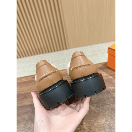 De Xun Shoes