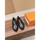 De Xun Shoes