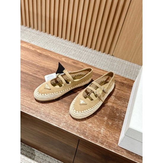 Nude shoes