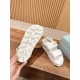 sandal