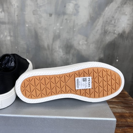 Nude shoes