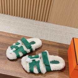  Cake Hair Slippers