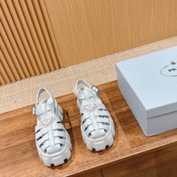 sandal
