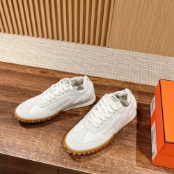 De Xun Shoes