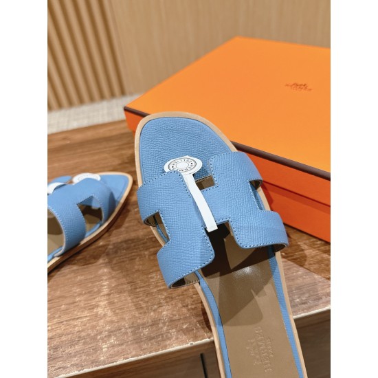 H slippers