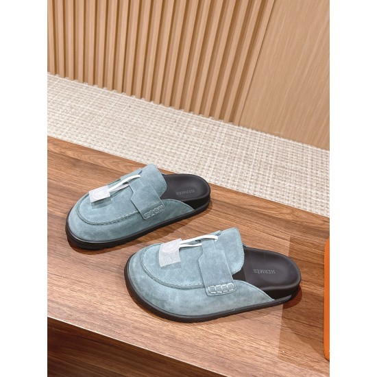 slippers