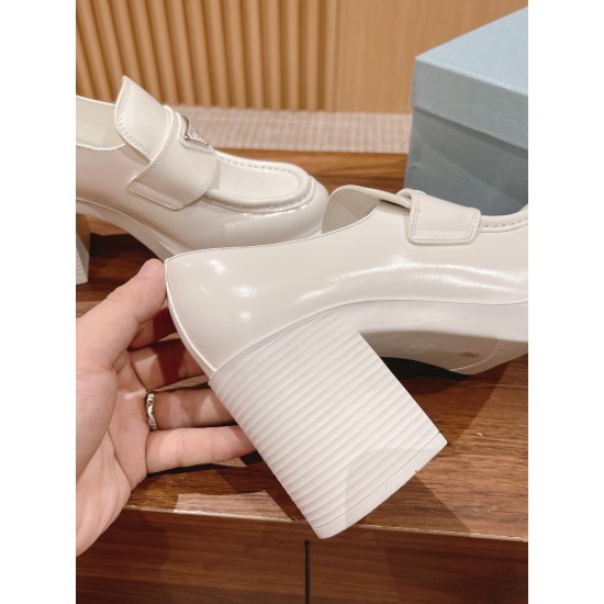leather shoes