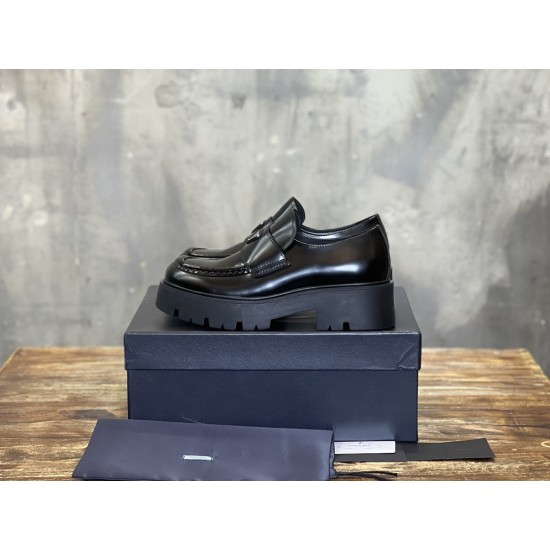 leather shoes