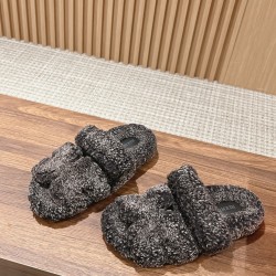  Cake Hair Slippers