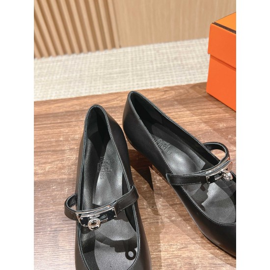De Xun Shoes