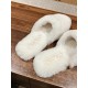 slippers