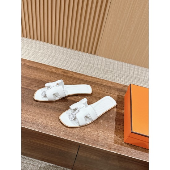 H slippers