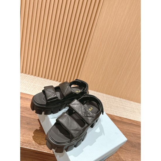 sandal