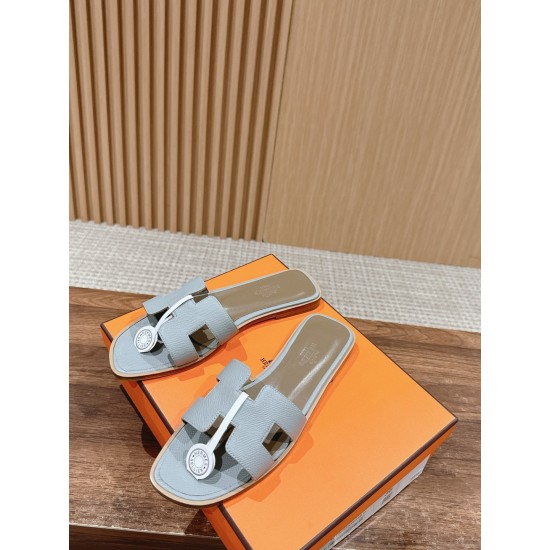 H slippers