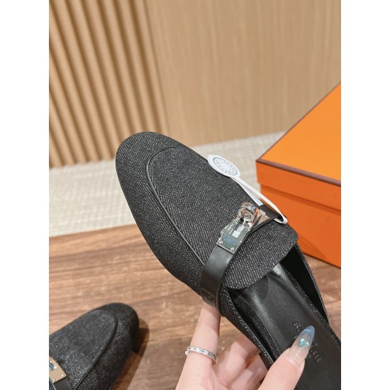 De Xun Shoes