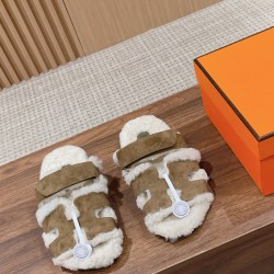  Cake Hair Slippers