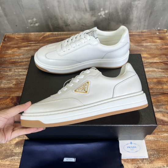 Nude shoes