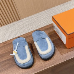 Plush slippers