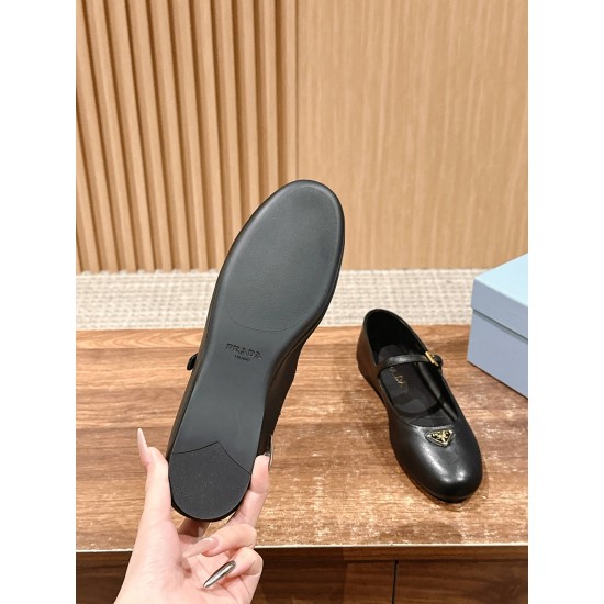 Nude shoes