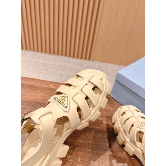sandal