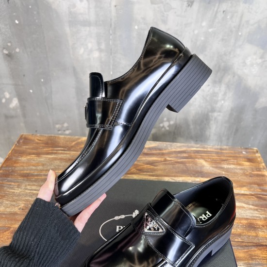 leather shoes