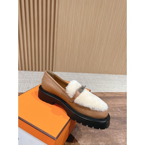 De Xun Shoes