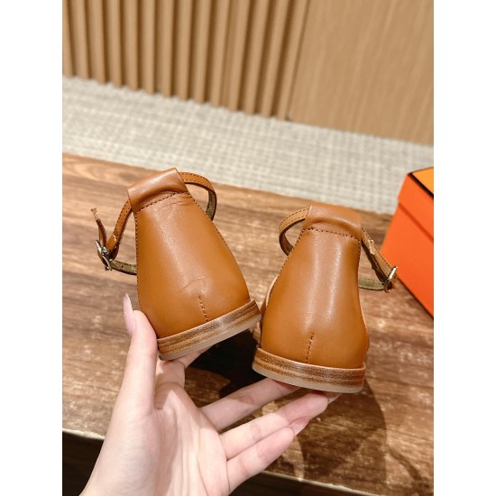 H slippers