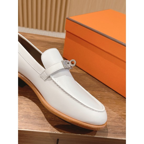 De Xun Shoes