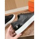 Skateboard shoes