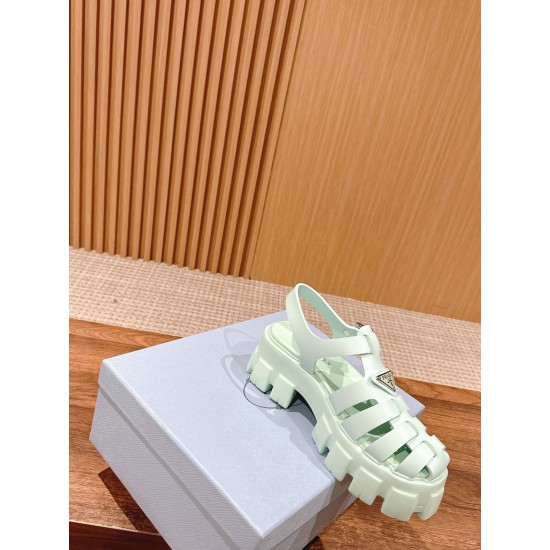 sandal